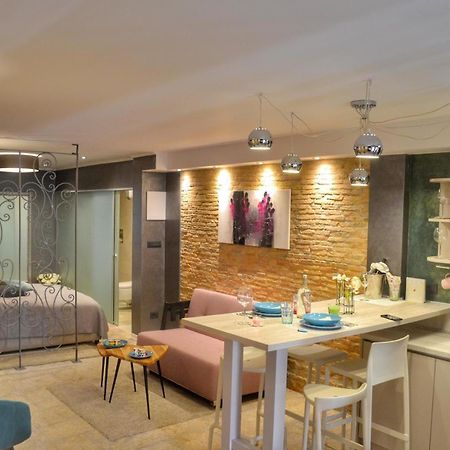 Studio Apartman Eleven Rovinj Exterior foto