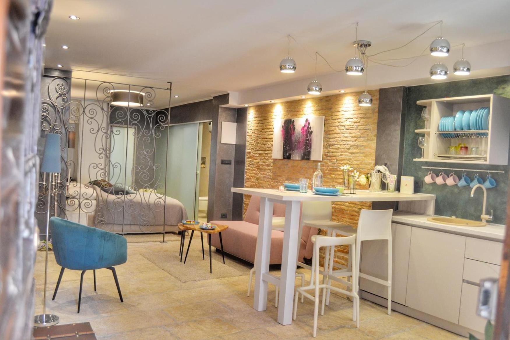 Studio Apartman Eleven Rovinj Exterior foto